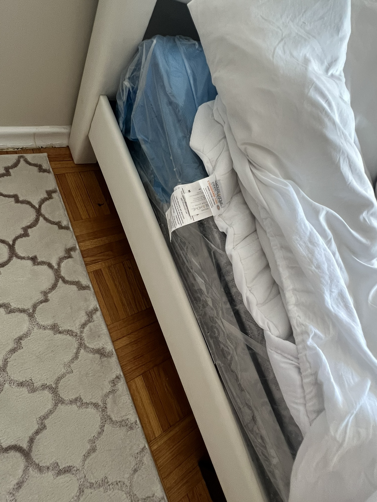 White Bed Frame & BNEW Foam - photo 3