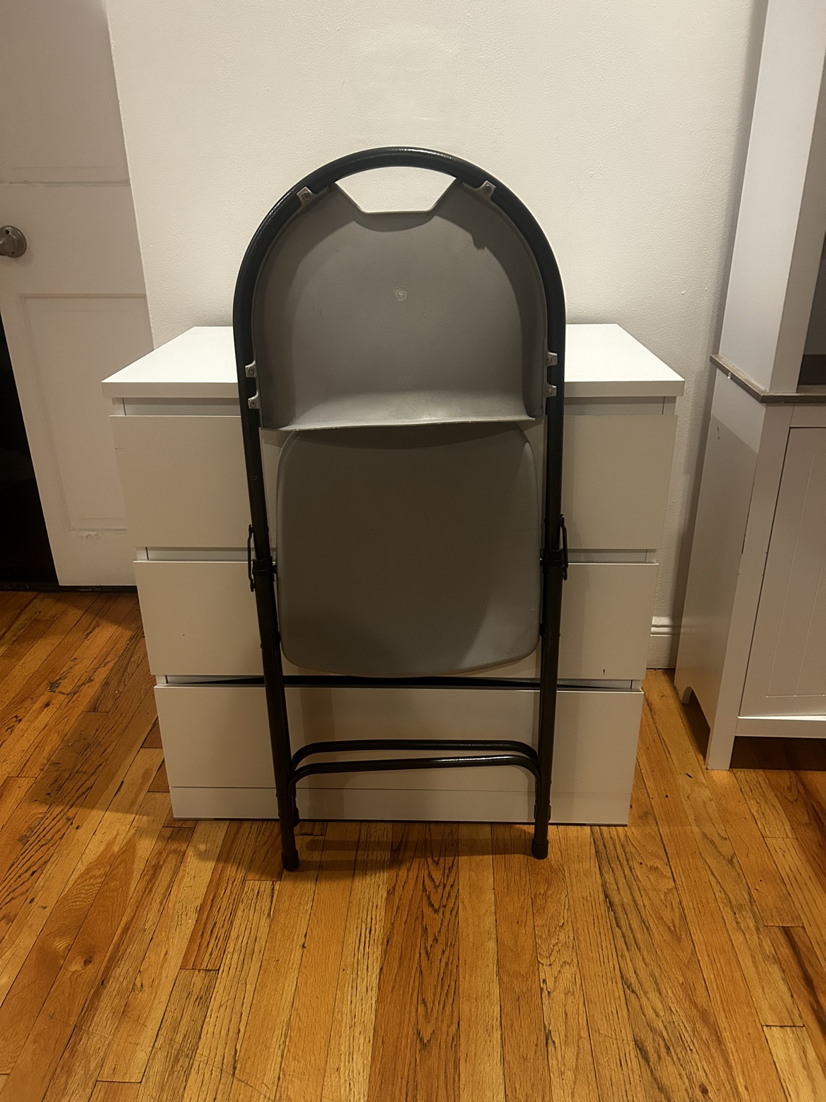 Folding Chair - photo 2