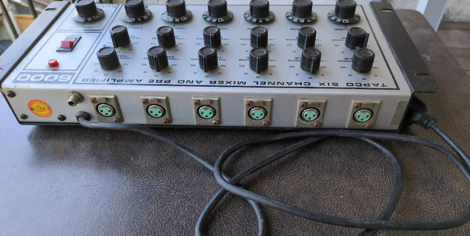 Tasco 6 Channel Mixer and Pre Amplifier 6000 thumbnail