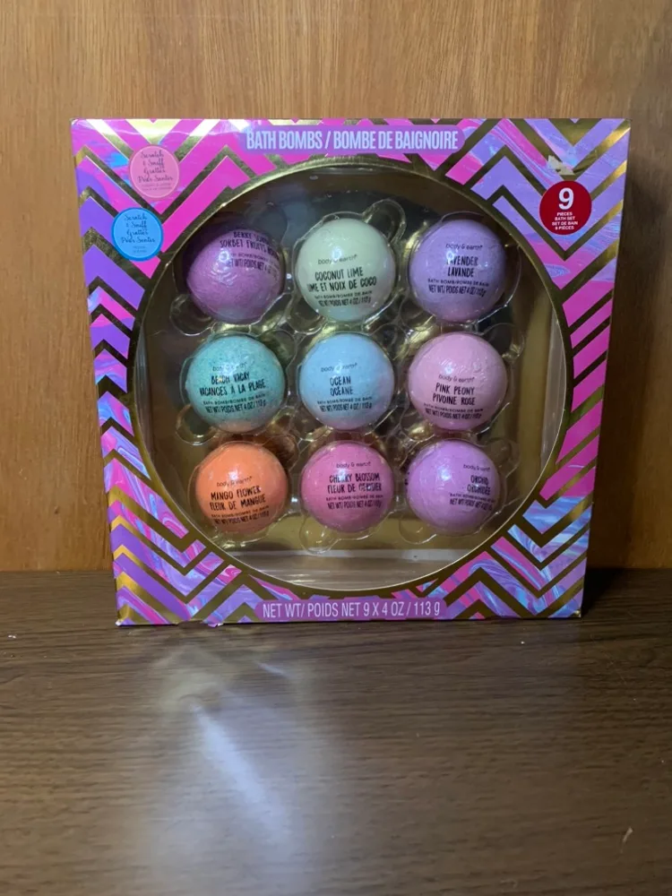 New 9pc Bath Bomb Set thumbnail
