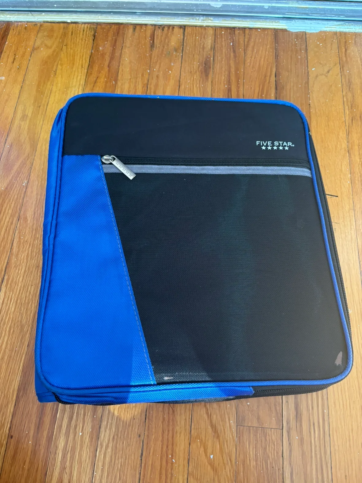 Five Star Zipper Binder thumbnail
