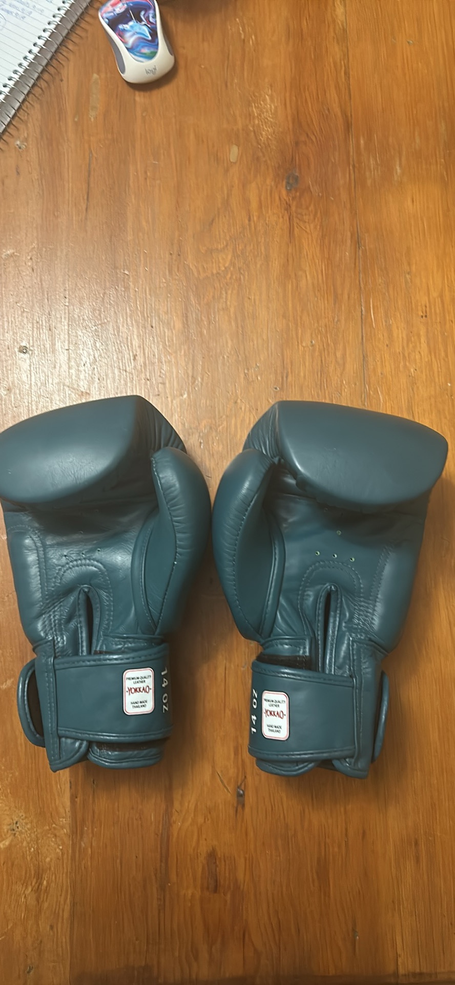 Yokkao Muay Thai Boxing Gloves & Handwraps - photo 2