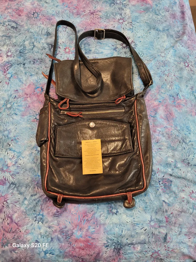 Vintage Black Leather Shoulder Bag thumbnail