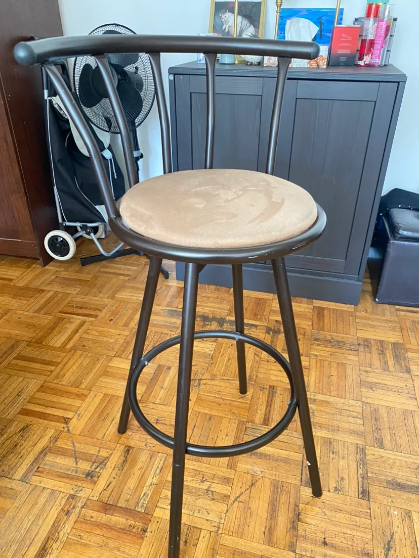 Bar Stool (spins 360°) image indicator(2)