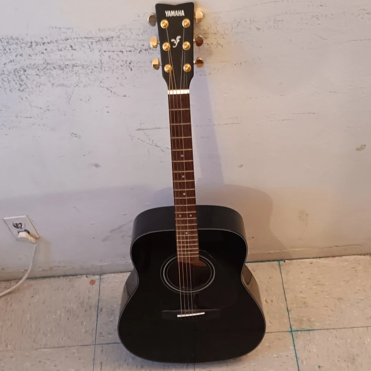 Yamaha Acoustic Guitar - photo 5
