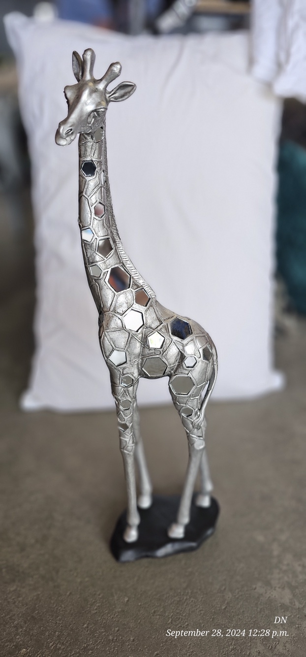 Silver Giraffe Figurine