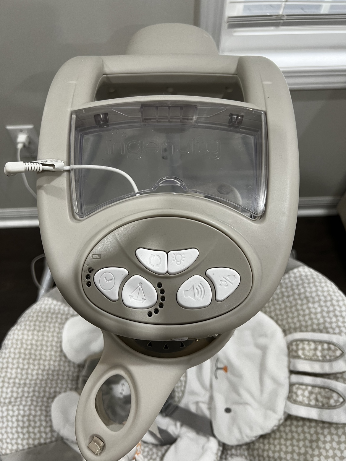 Ingenuity Baby Swing 6 speed - photo 4