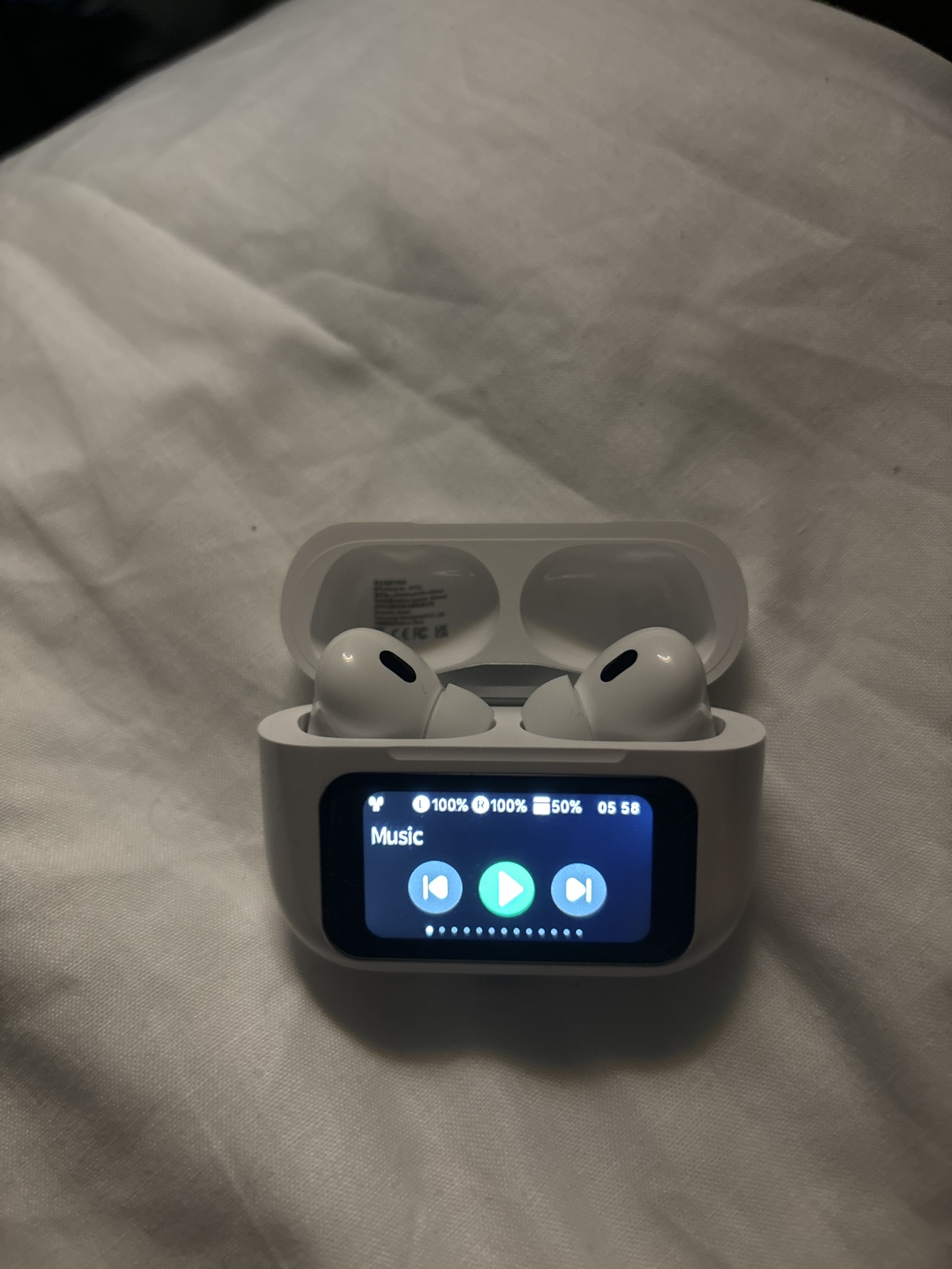 Hyundai Wireless Earbuds #Freecycle - photo 2