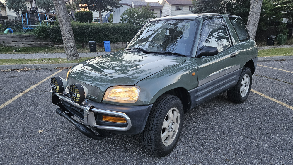 Toyota RAV4 - photo 2