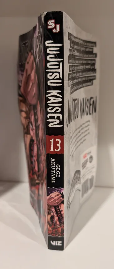 Jujutsu Kaisen Volume 13, Heavy Water Damage image indicator(2)