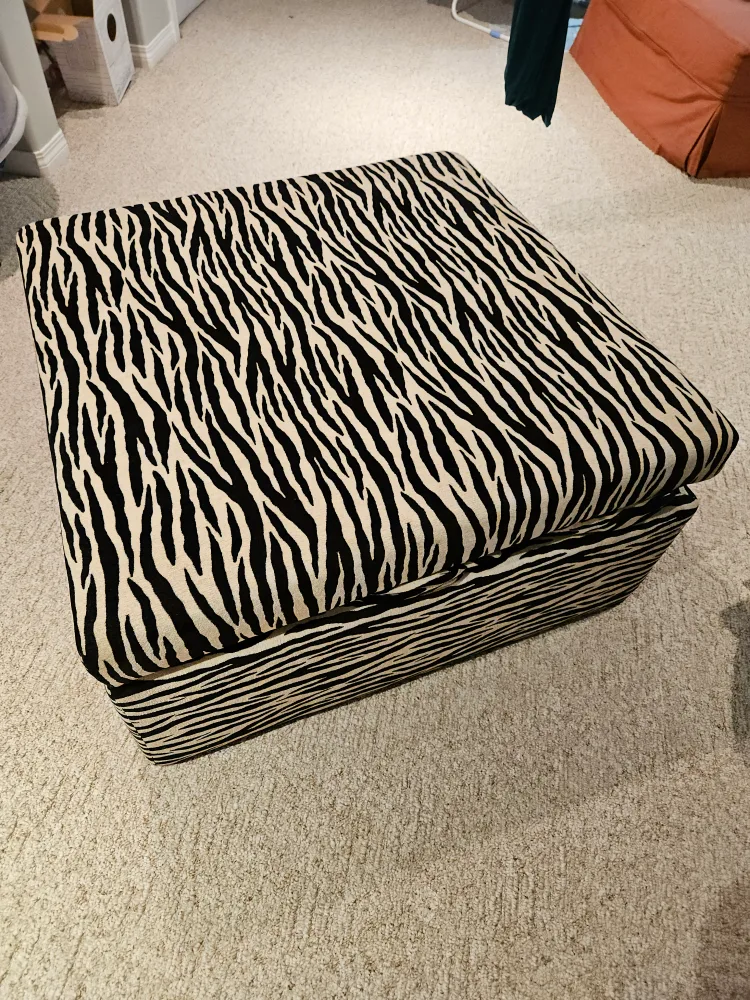 Zebra Print Storage Ottoman image indicator(3)