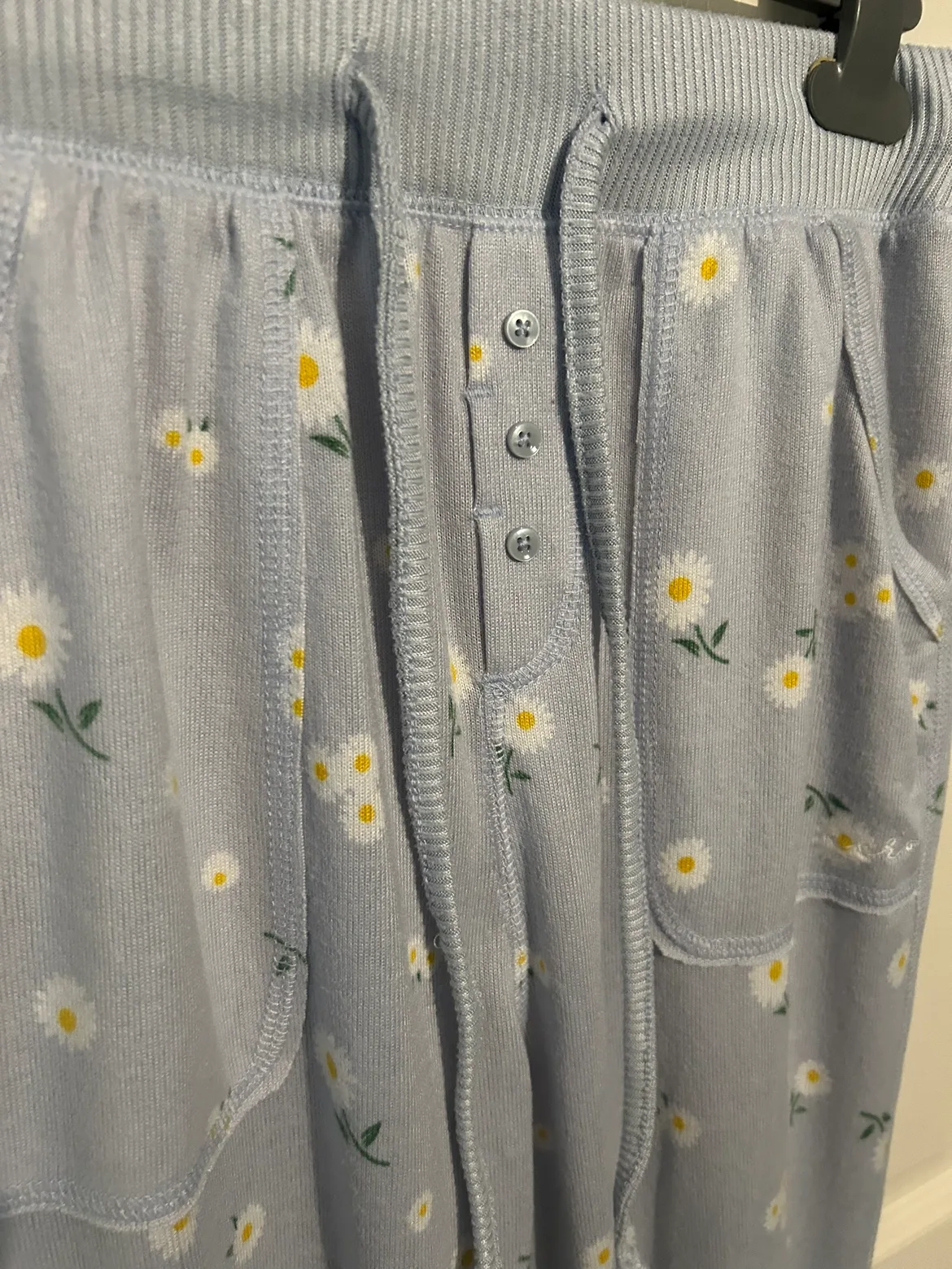 Aeropostale daisy  Lounge Pants image indicator(2)