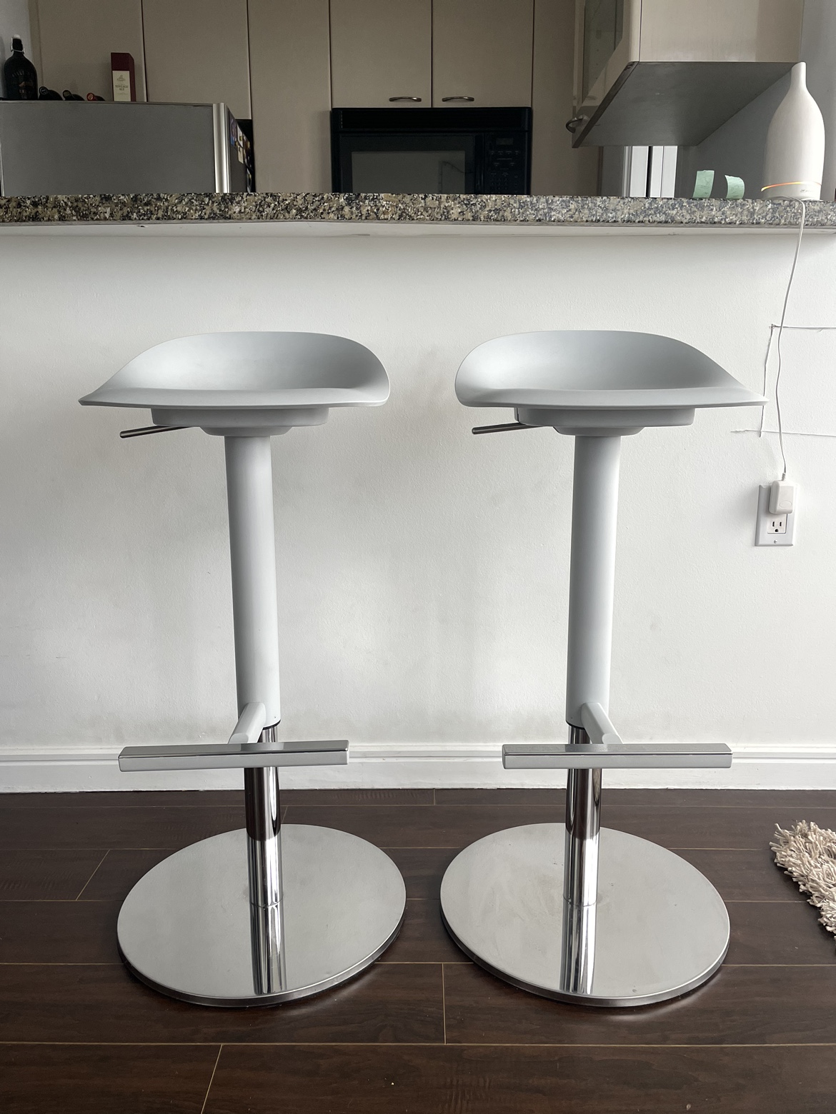 IKEA JANINGE Bar Stools