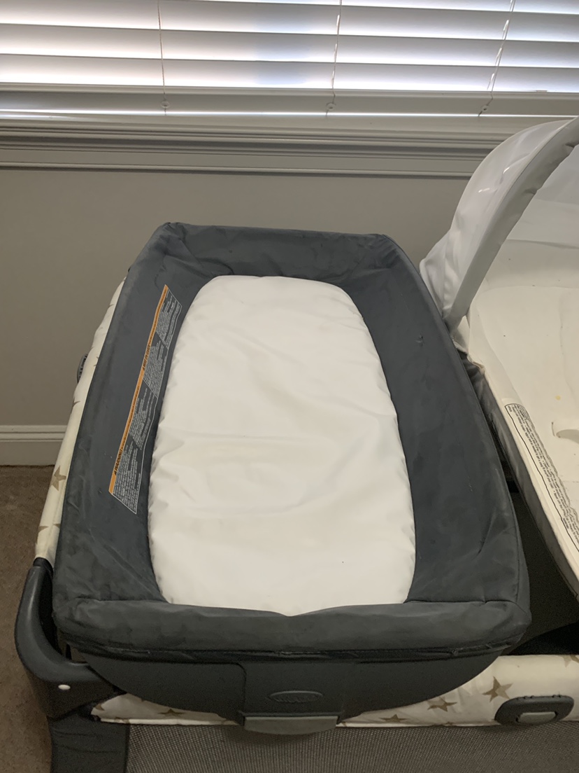 Graco Deluxe Pack 'n Play Playard - photo 2