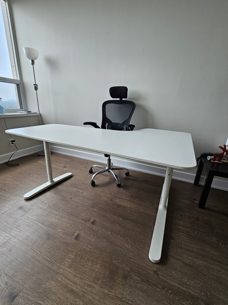 White Corner Desk - photo 2