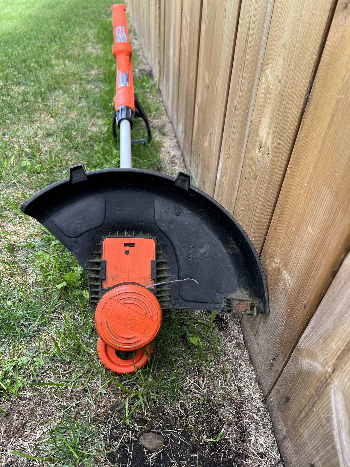 Black & Decker grass trimmer and leaf vacuum - photo 2