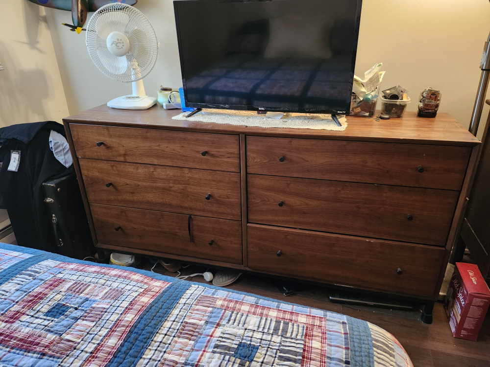 6 Drawer Dresser - photo 3