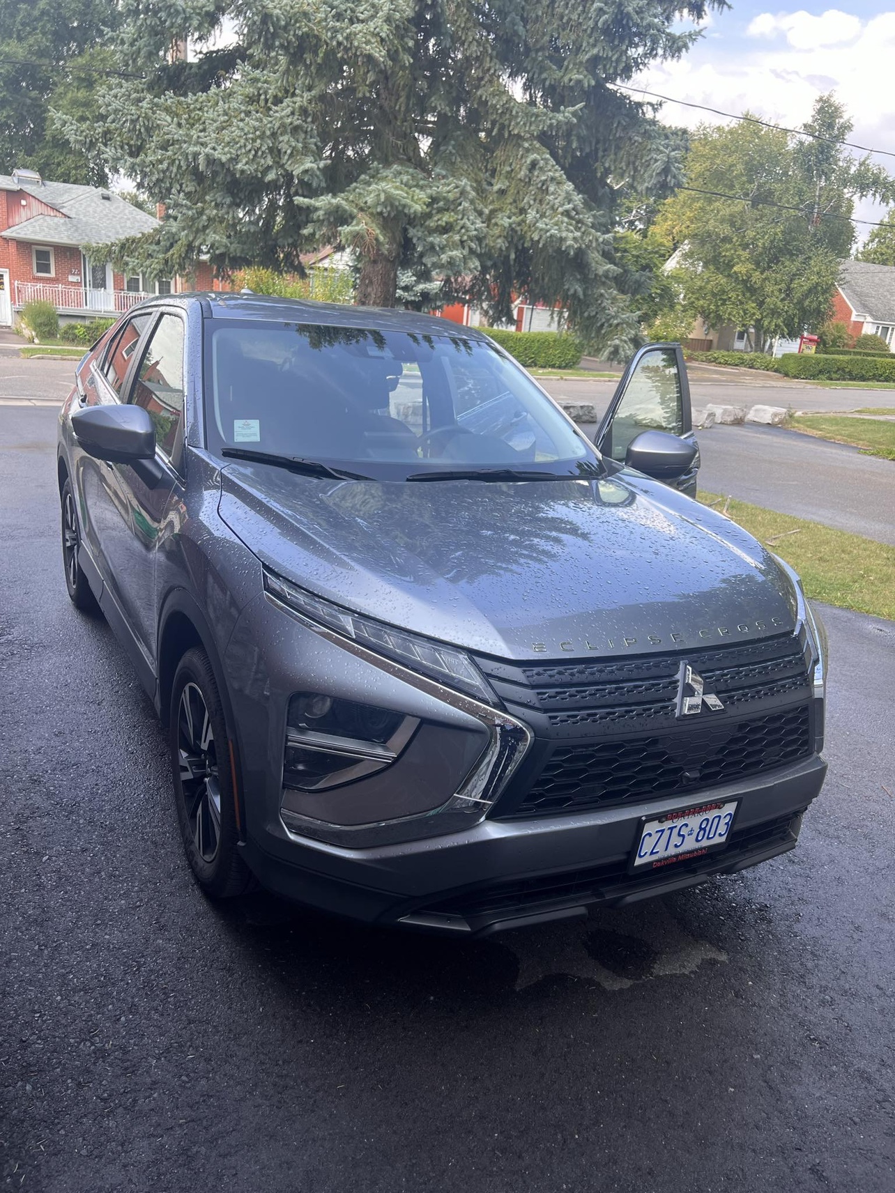 Lease Takeover 177.81/M: 2024 Mitsubishi Eclipse Cross ES S-AWC