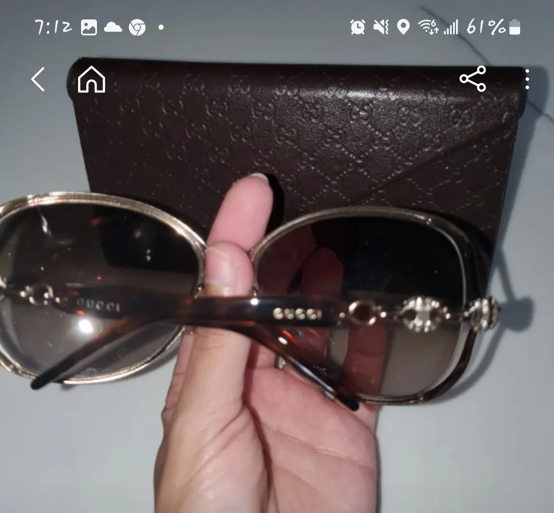Gucci Sunglasses image indicator(2)