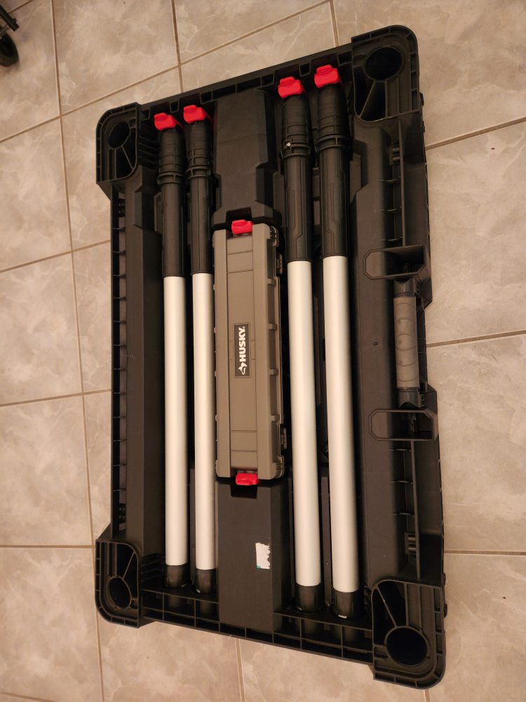 Husky Portable Jobsite Workbench - photo 2