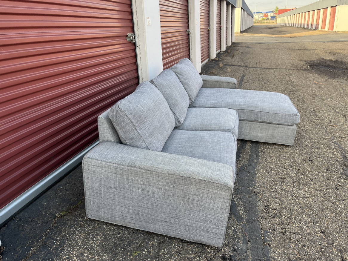 Grey Sectional Sofa (free delivery) - photo 3
