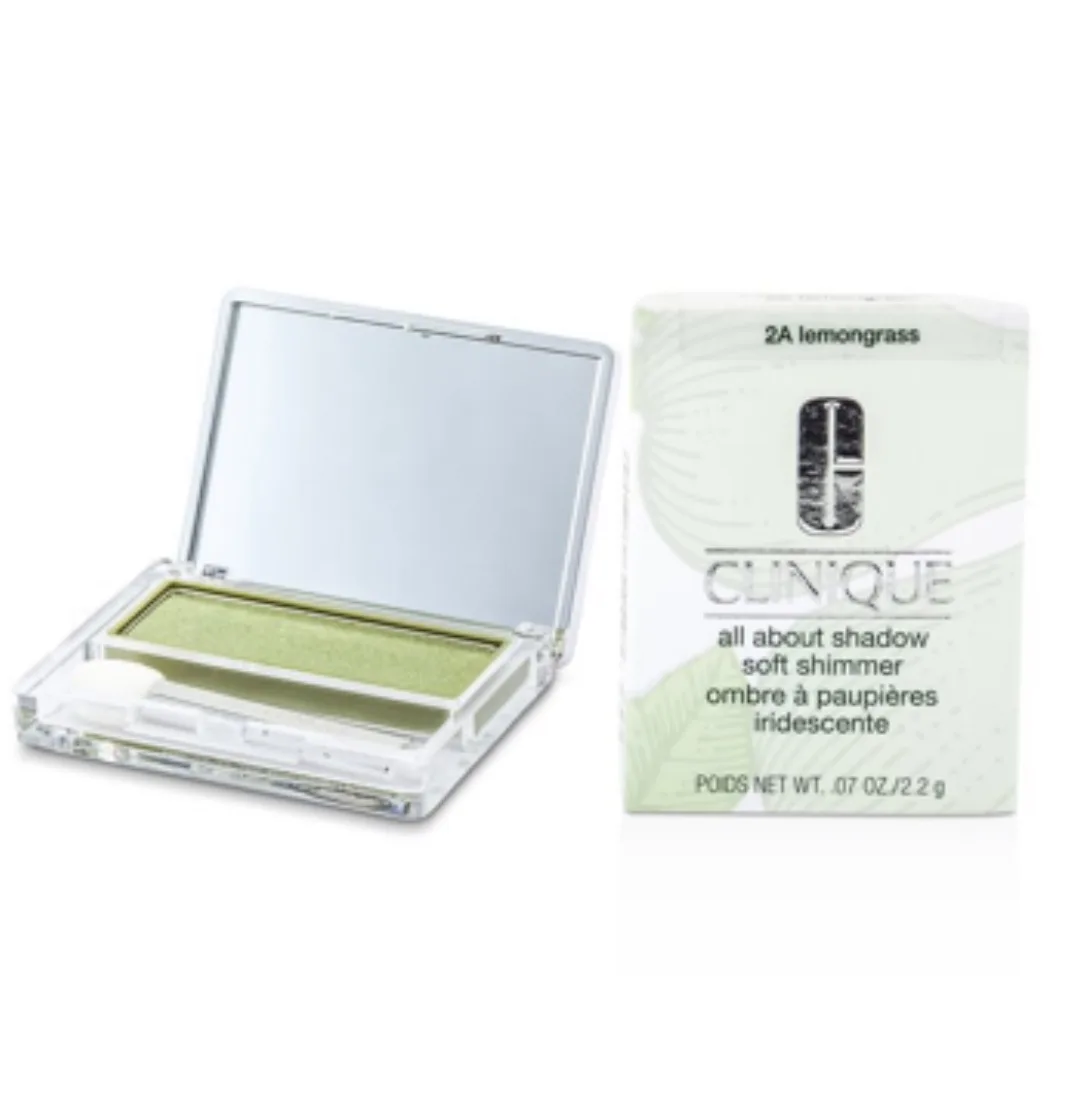 Clinique All About Shadow Soft Shimmer Lemongrass Eyeshadow image indicator(4)