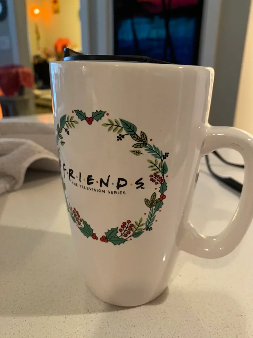 Friends Mug with Lid image indicator(3)