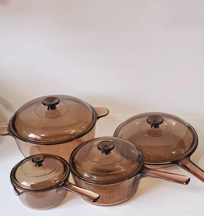 8 pieces Vintage Pyrex Cookware Set image indicator(3)