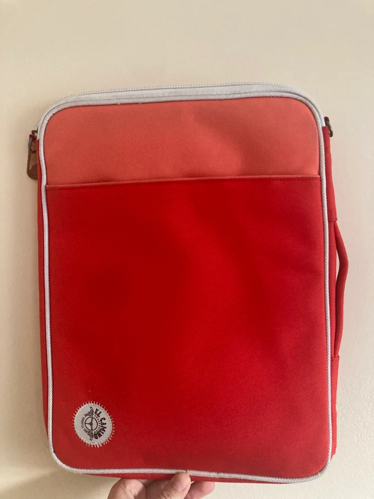 Spacious Red Laptop Case - used thumbnail