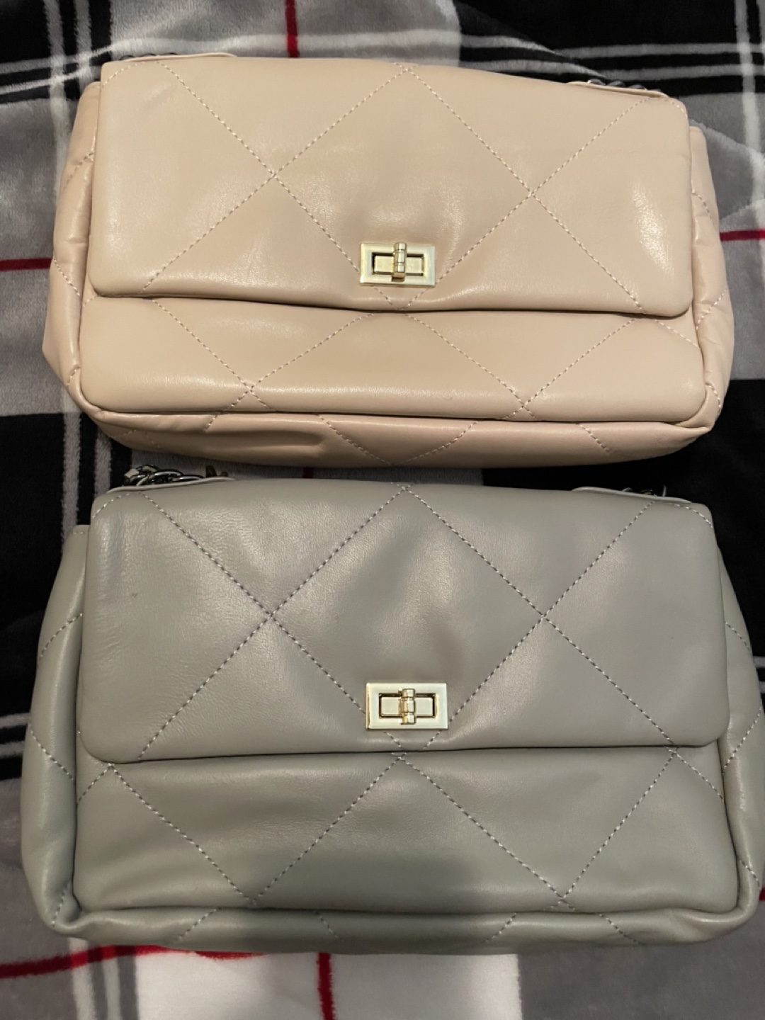 Chain Shoulder Bag