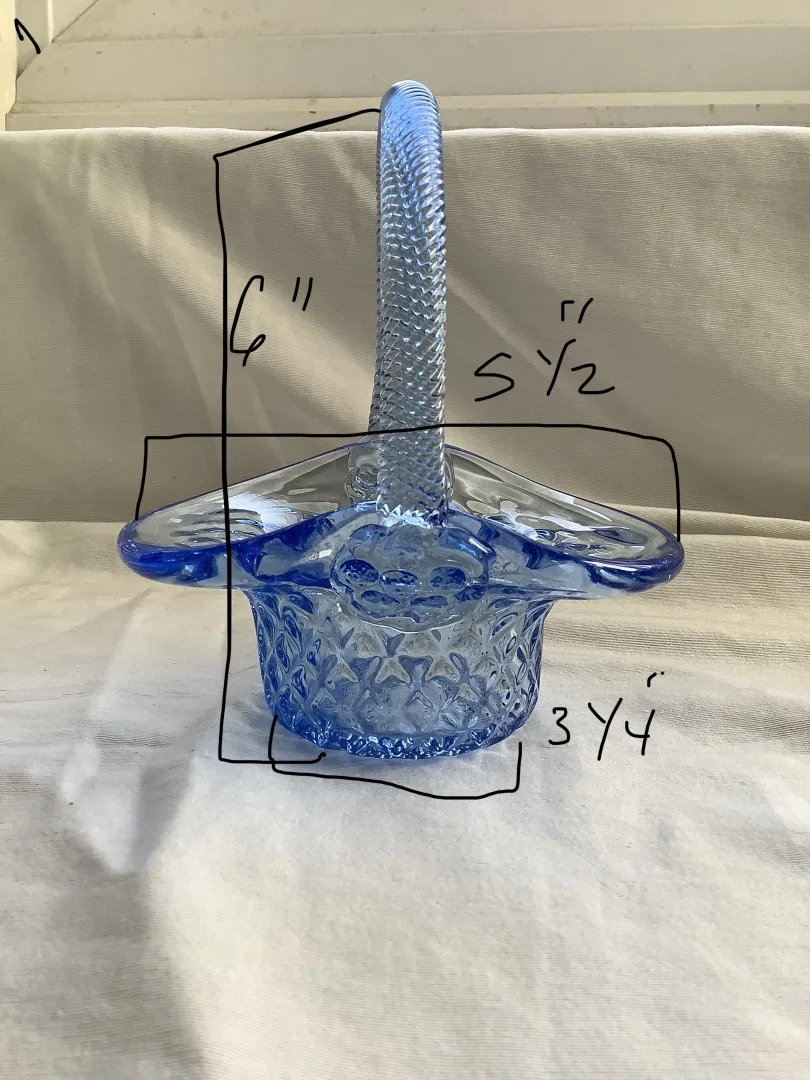 Pretty Vintage 6” Chalet Glass Basket. image indicator(2)