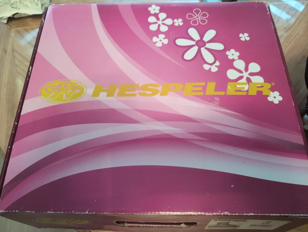 Hespelser Girls Skates Size J4 image indicator(3)