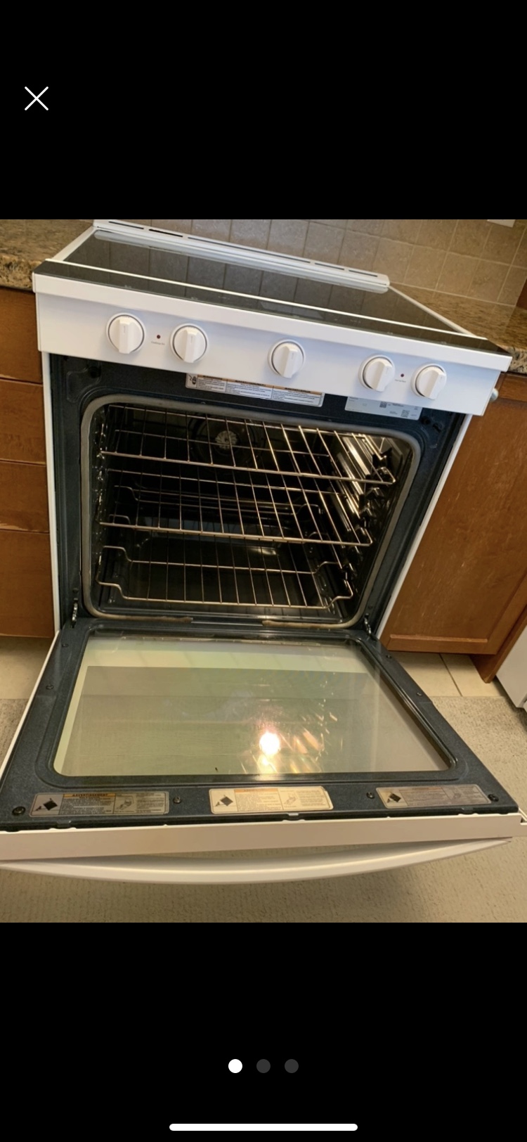 Whirlpool Electric Stove - photo 3