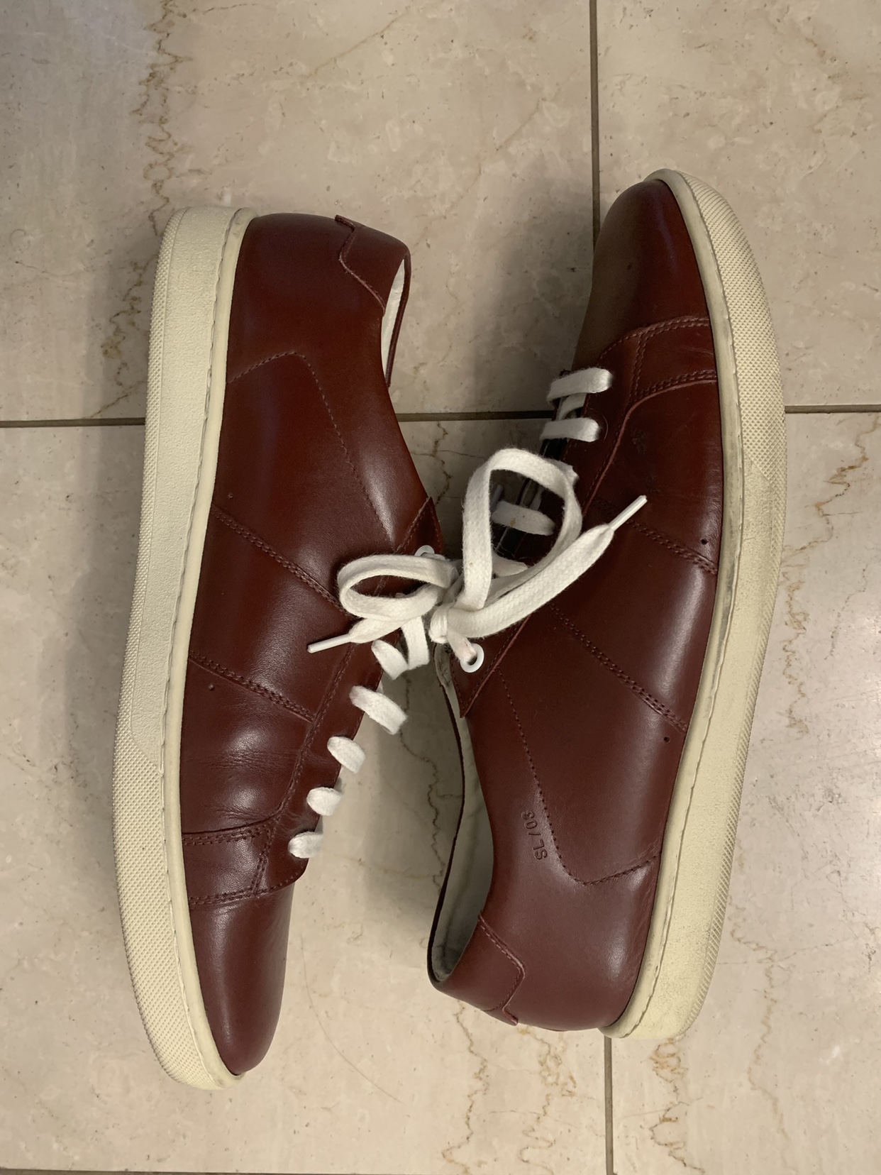 Saint Laurent Men’s Classic Sneakers Burgundy Size 42.5 - photo 2
