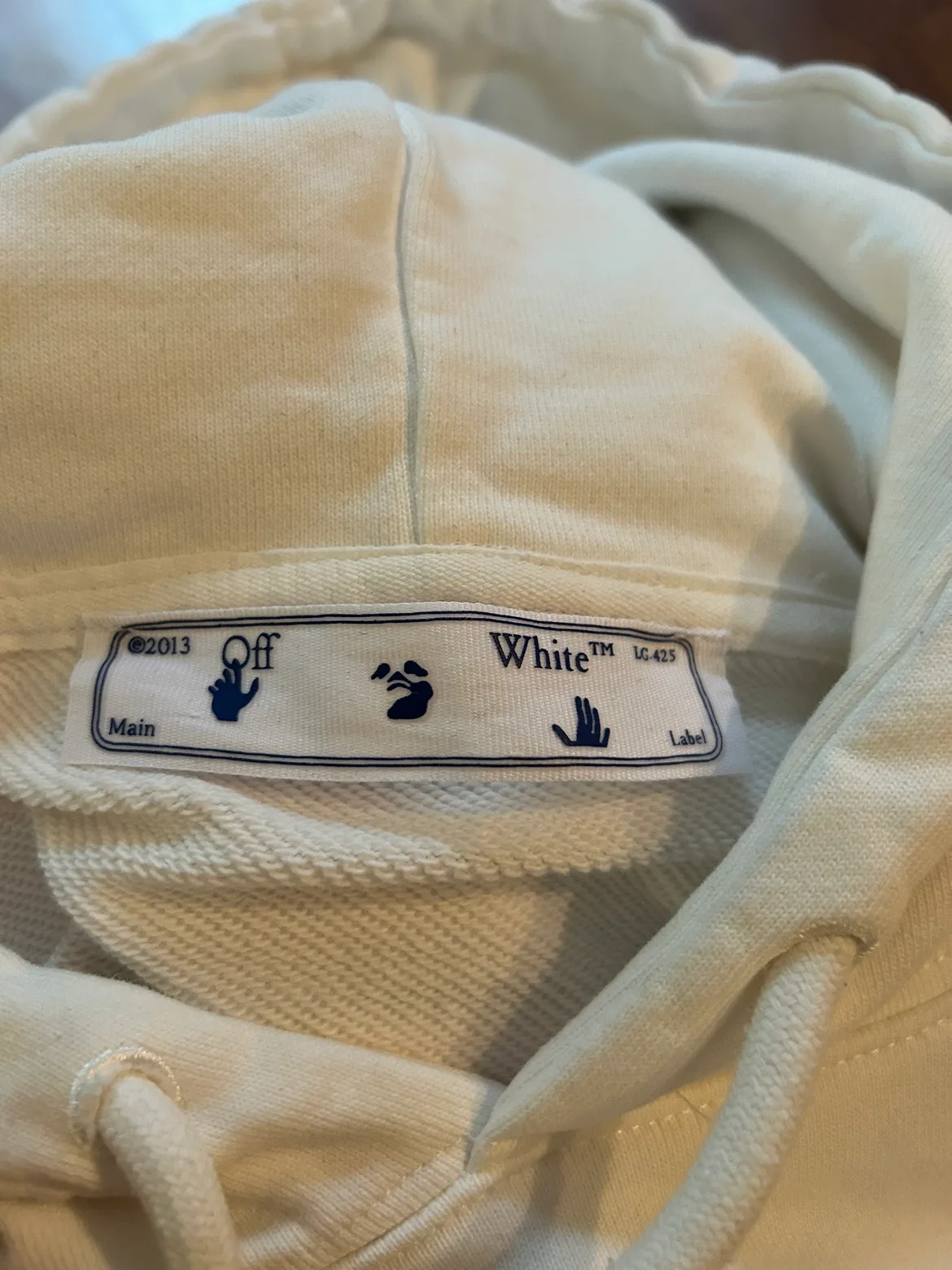 OFF-WHITE Marker Hoodie (White/Red) image indicator(4)