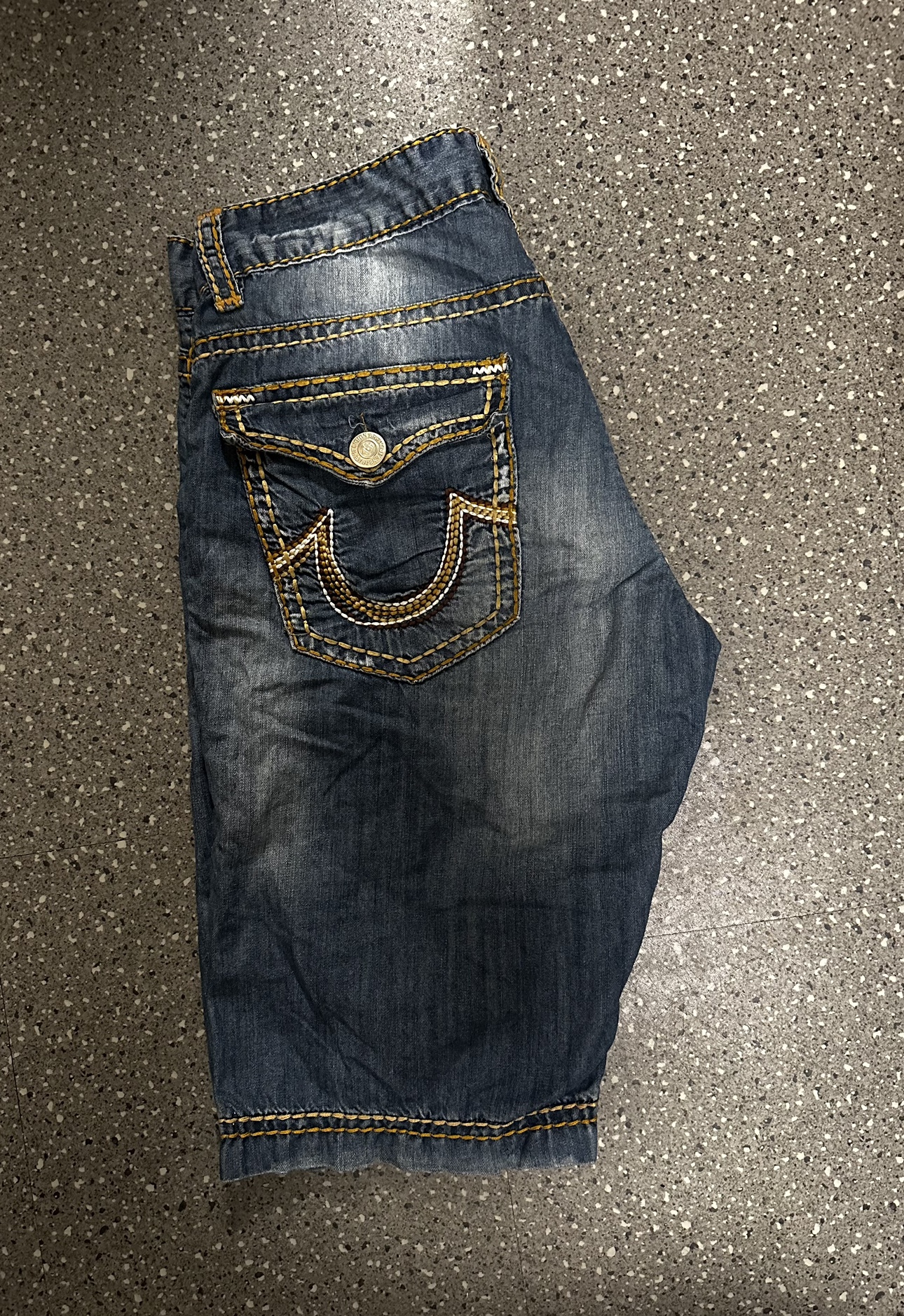 True Religion Shorts - photo 4