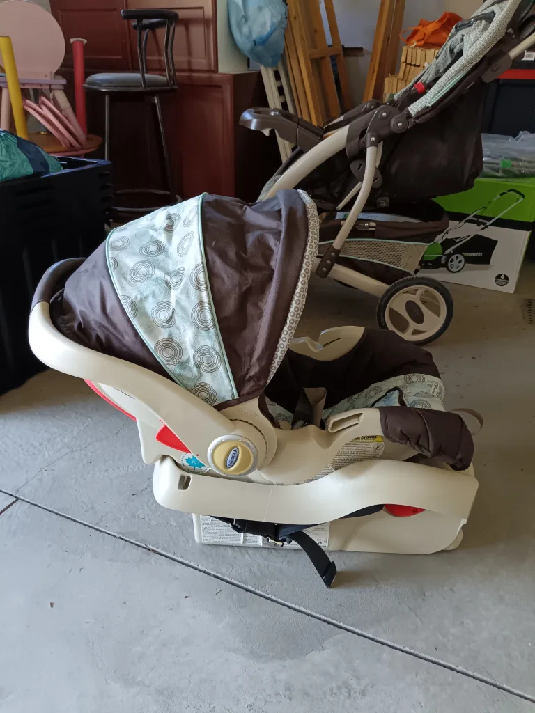 Graco baby stroller and car seat set image indicator(2)