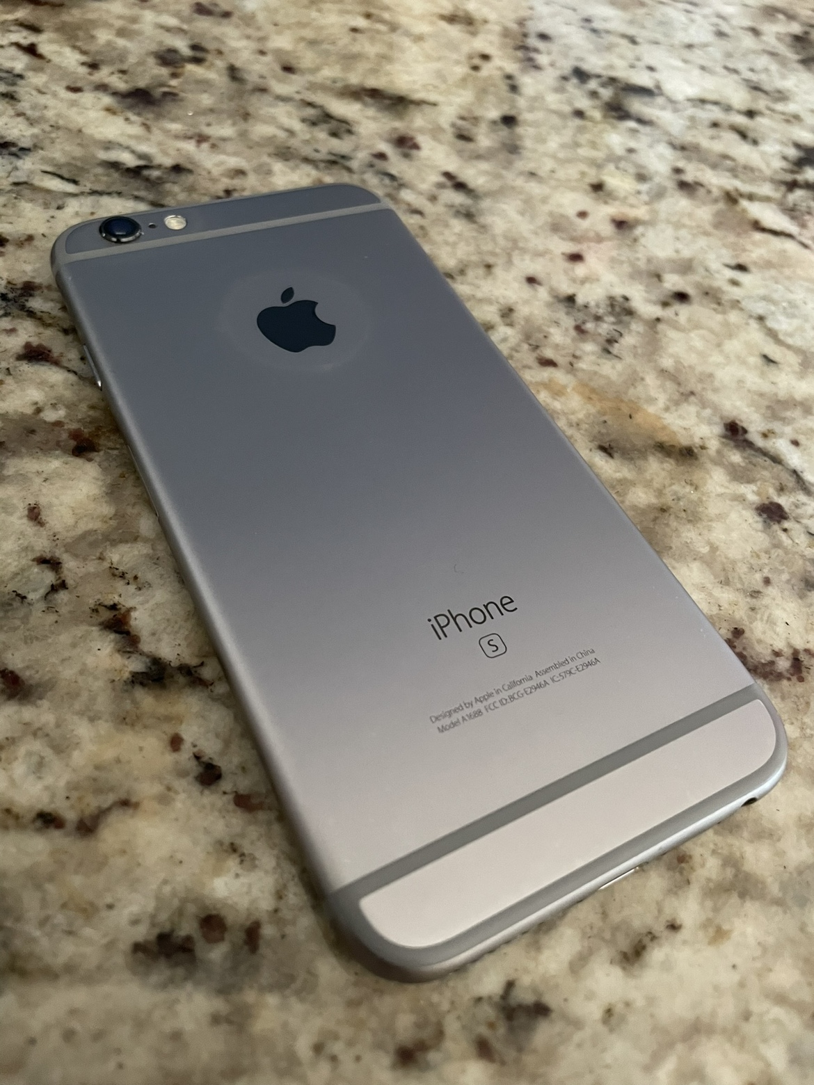 iPhone 6S Space Grey - photo 2