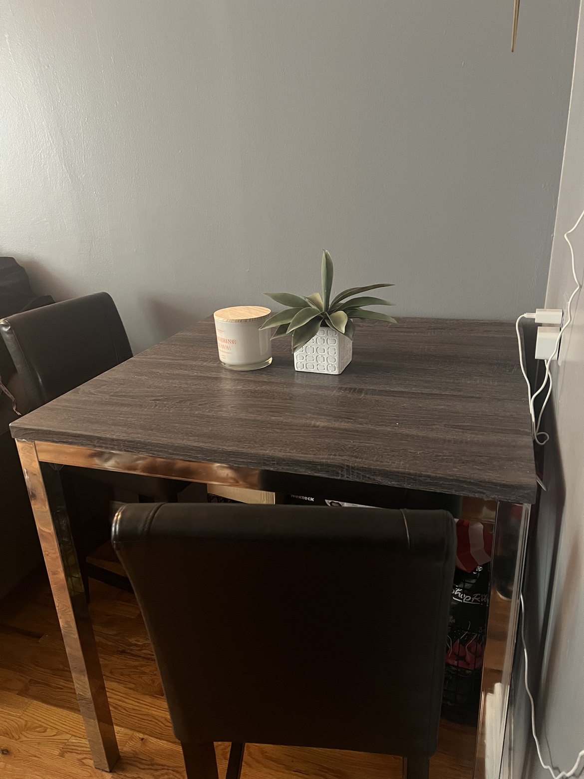 Small Kitchen Table and Two Chairs - photo 2