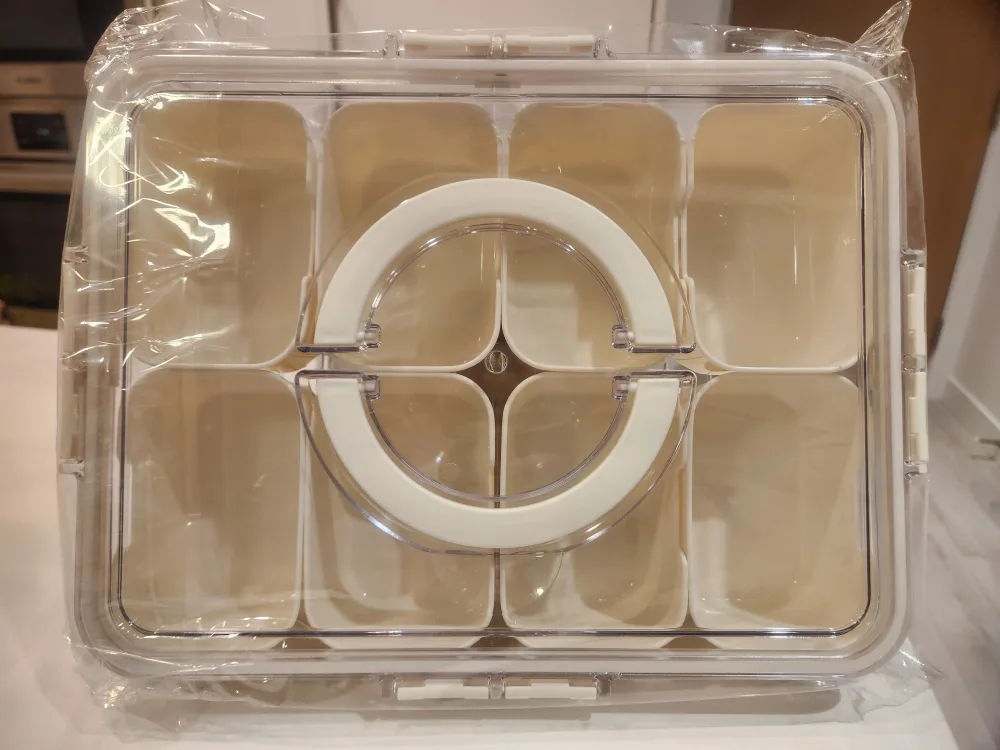 8 Section Food Storage Container image indicator(2)