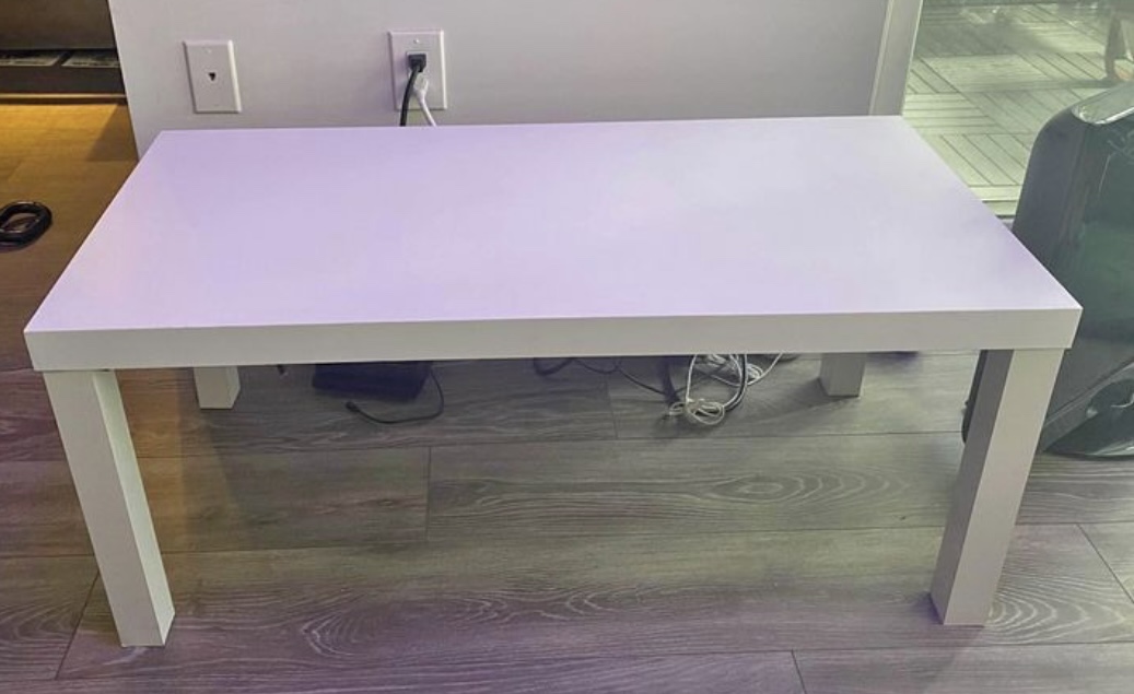 Free White Coffee Table