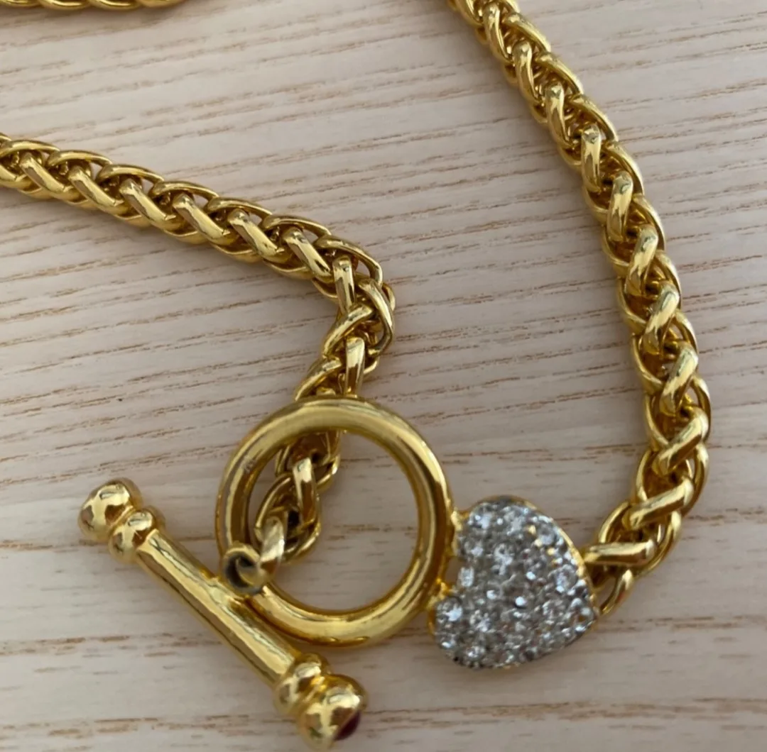 Gold Chain Necklace with Heart Charm image indicator(5)