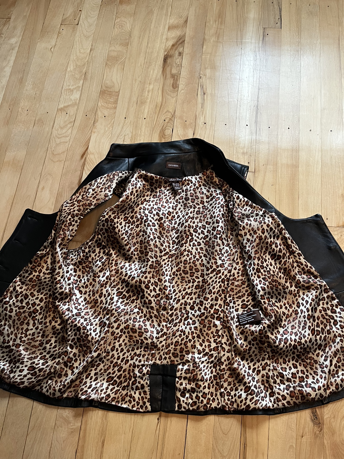 Leather vest - Danier - photo 3