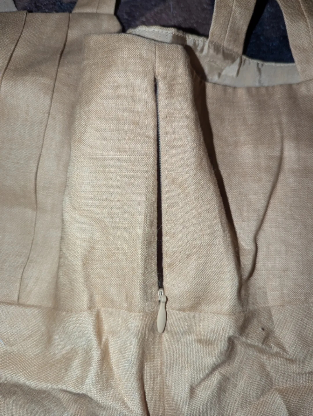 Lafayette 148 New York 100% Linen Tank Top w/tag - Size 4 image indicator(3)