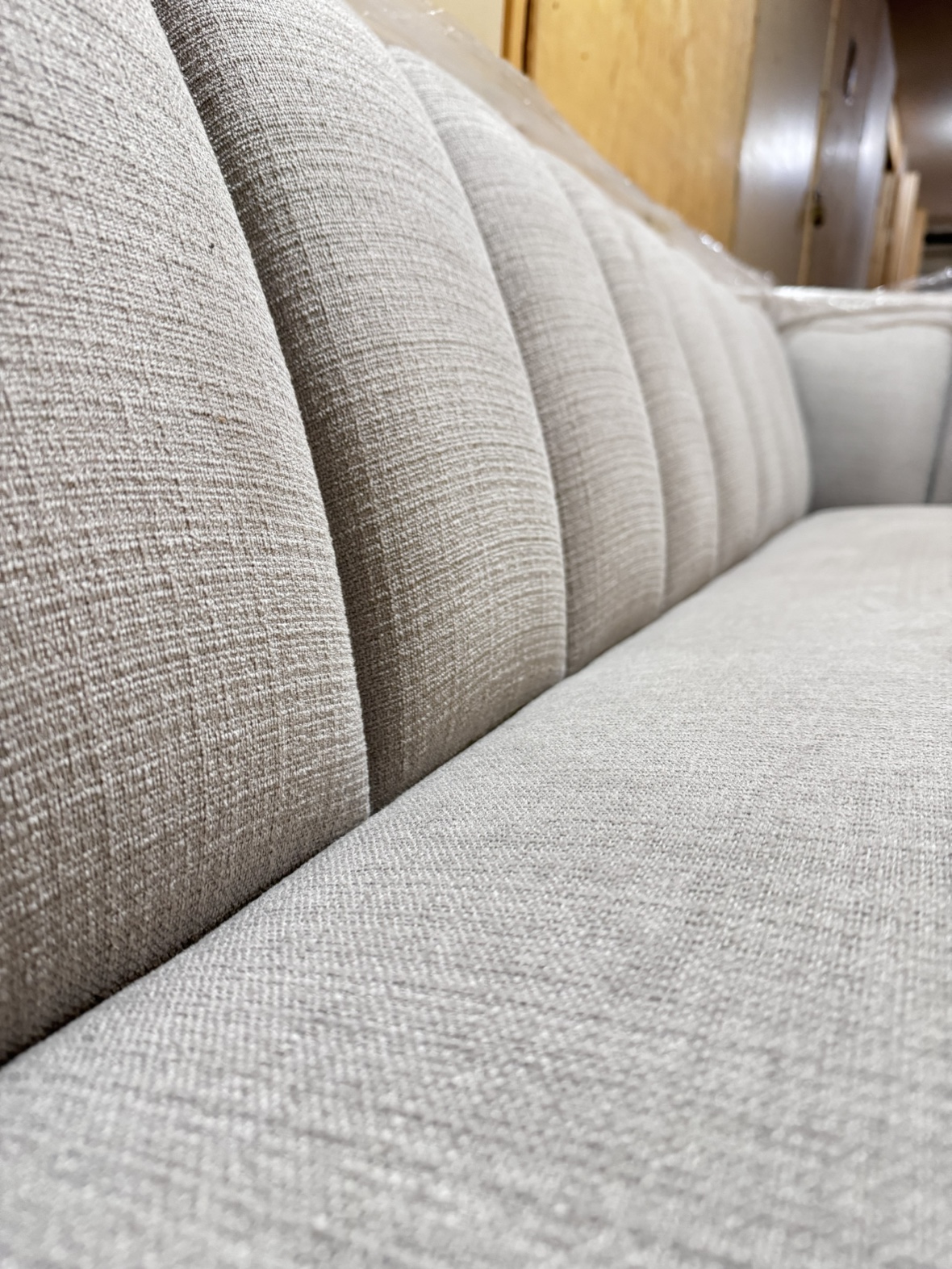 Mid-Century Modern Sofa - Sunpan - photo 2