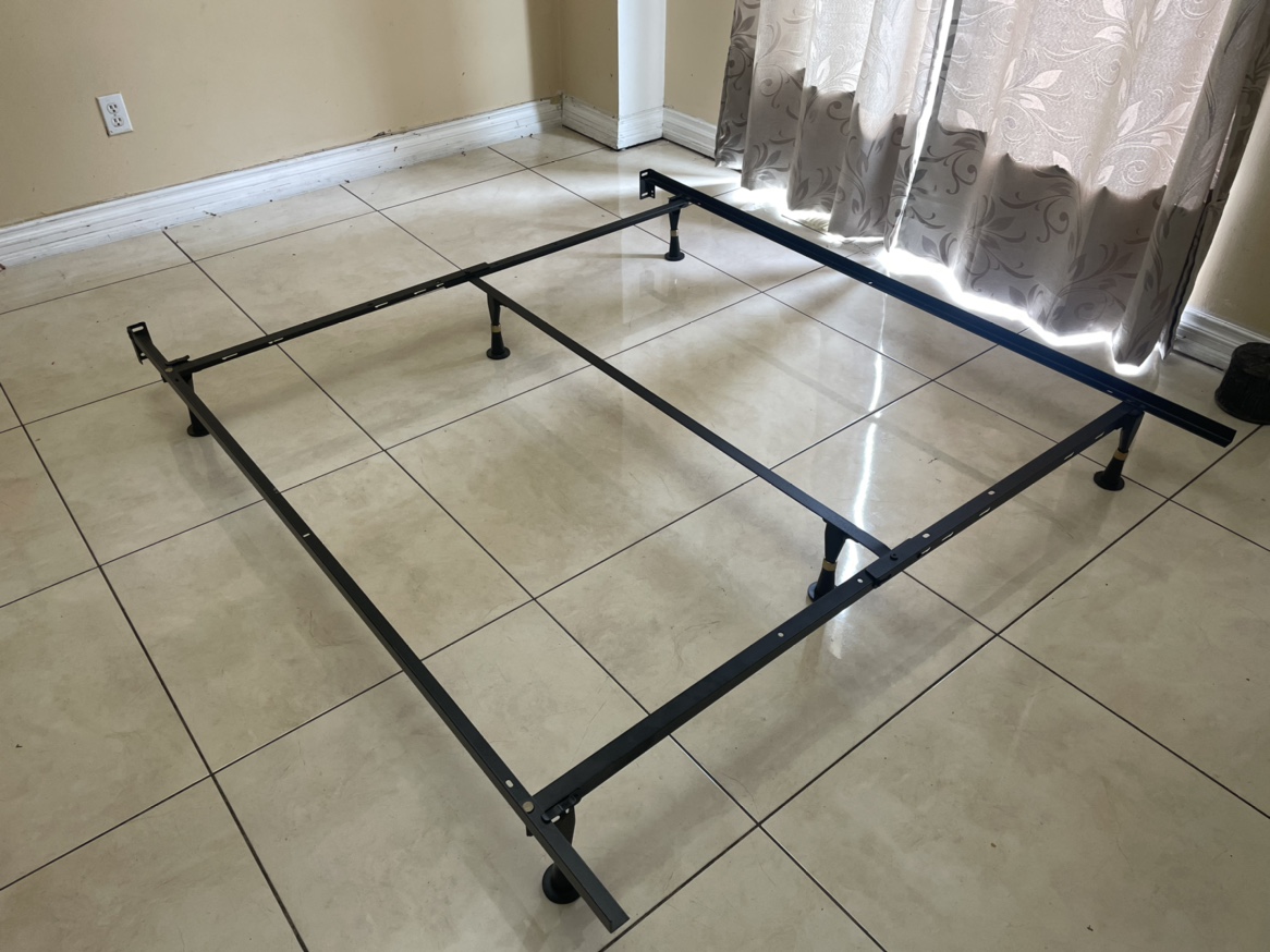 Queen/Twin /Adjustable Bed Frame