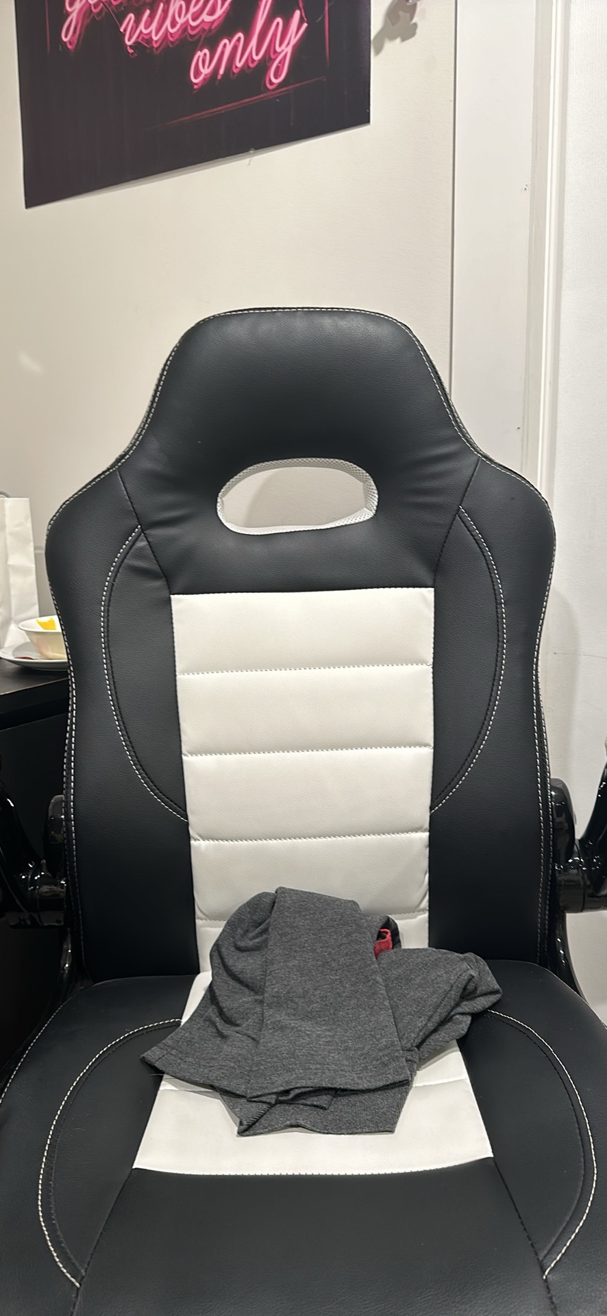 Gaming Chair - photo 2