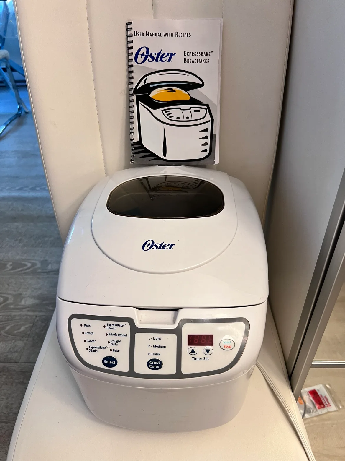 Oster ExpressBake Breadmaker thumbnail