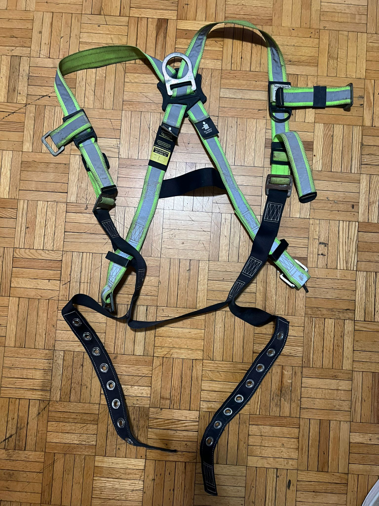 2 Safety Harness 35eu or 65 both - photo 3