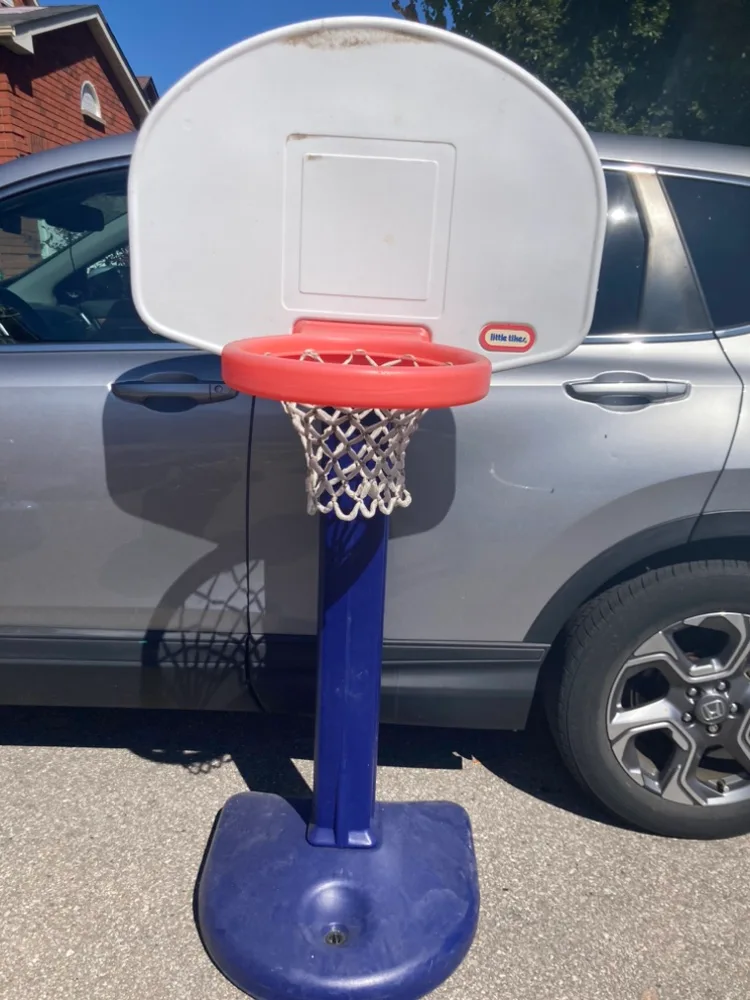 Little Tikes Basketball Hoop image indicator(2)